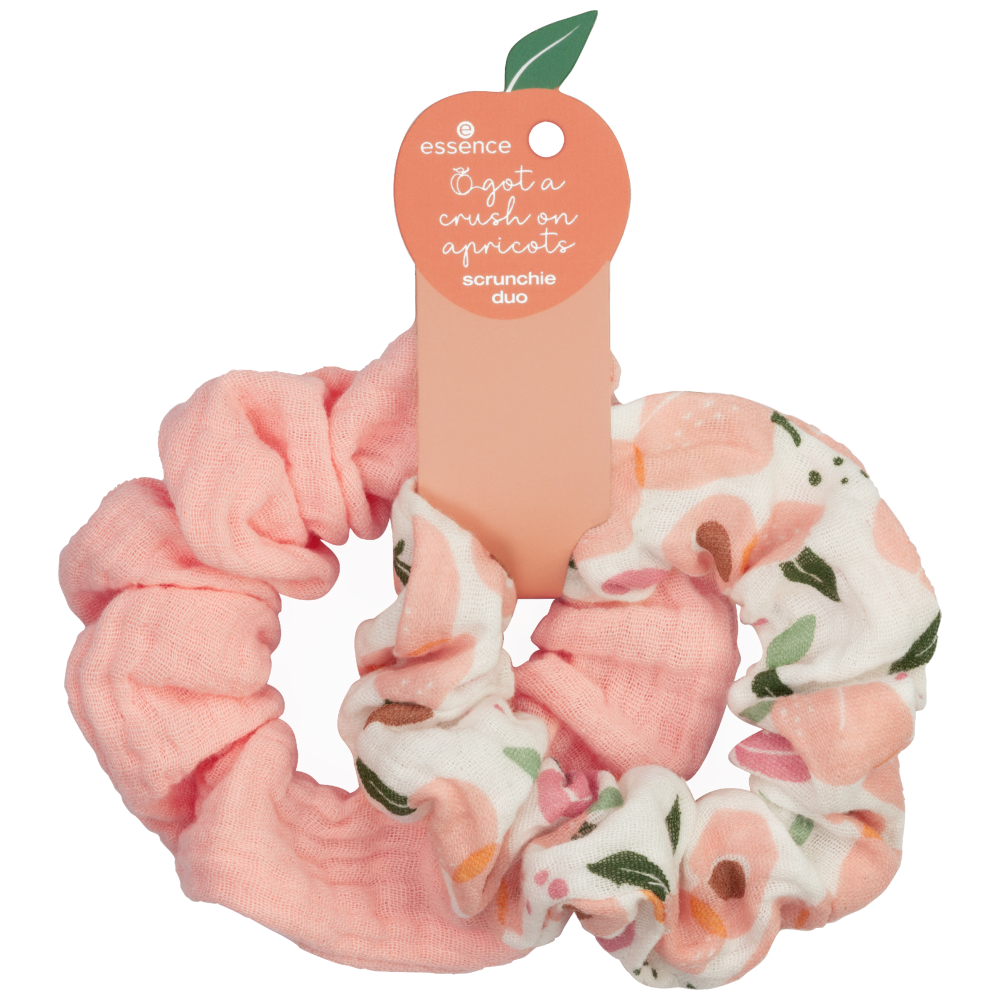 Bild: essence Got A Crush On Apricots Scrunchie Duo 