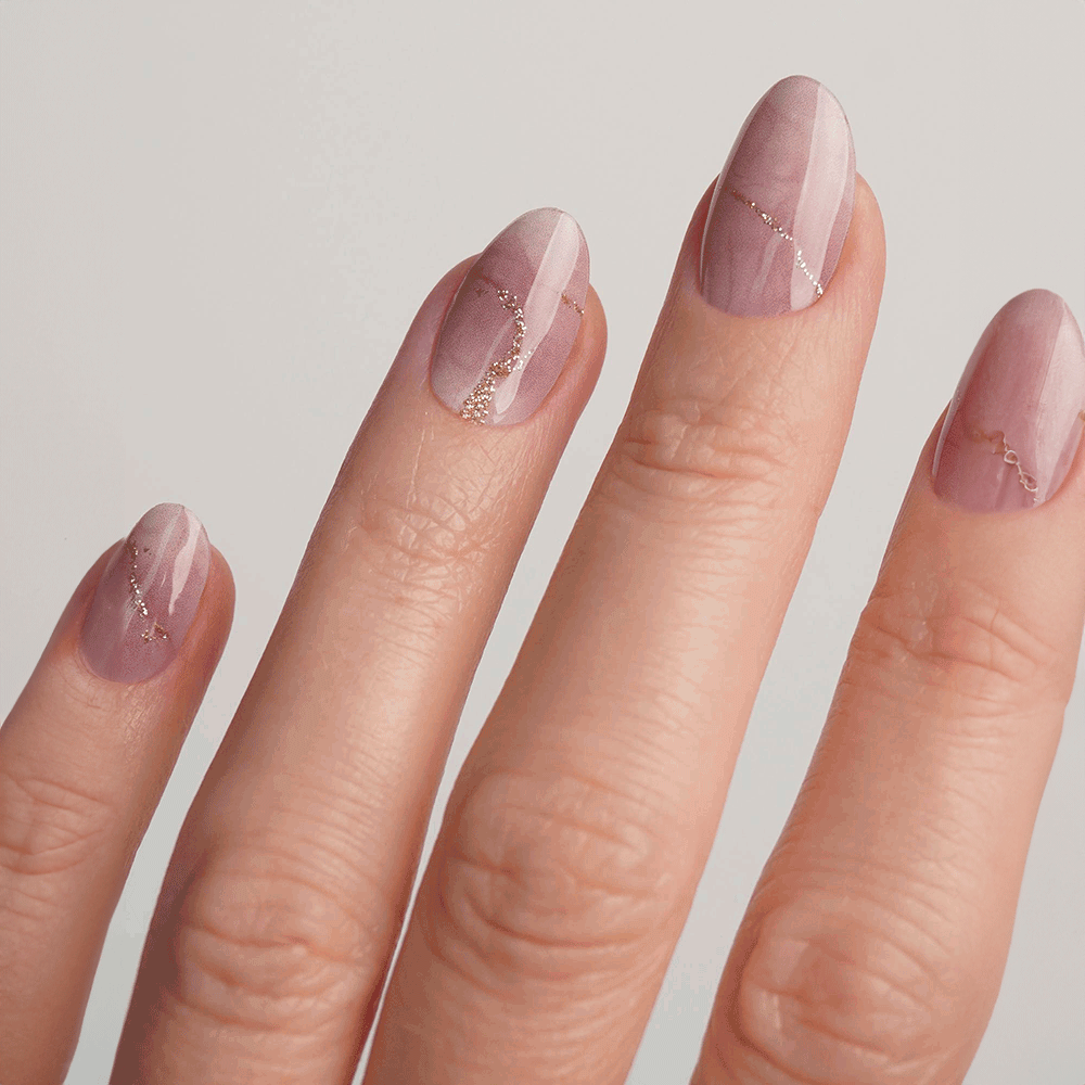 Bild: DOONAILS Gel Strips Rose Marble