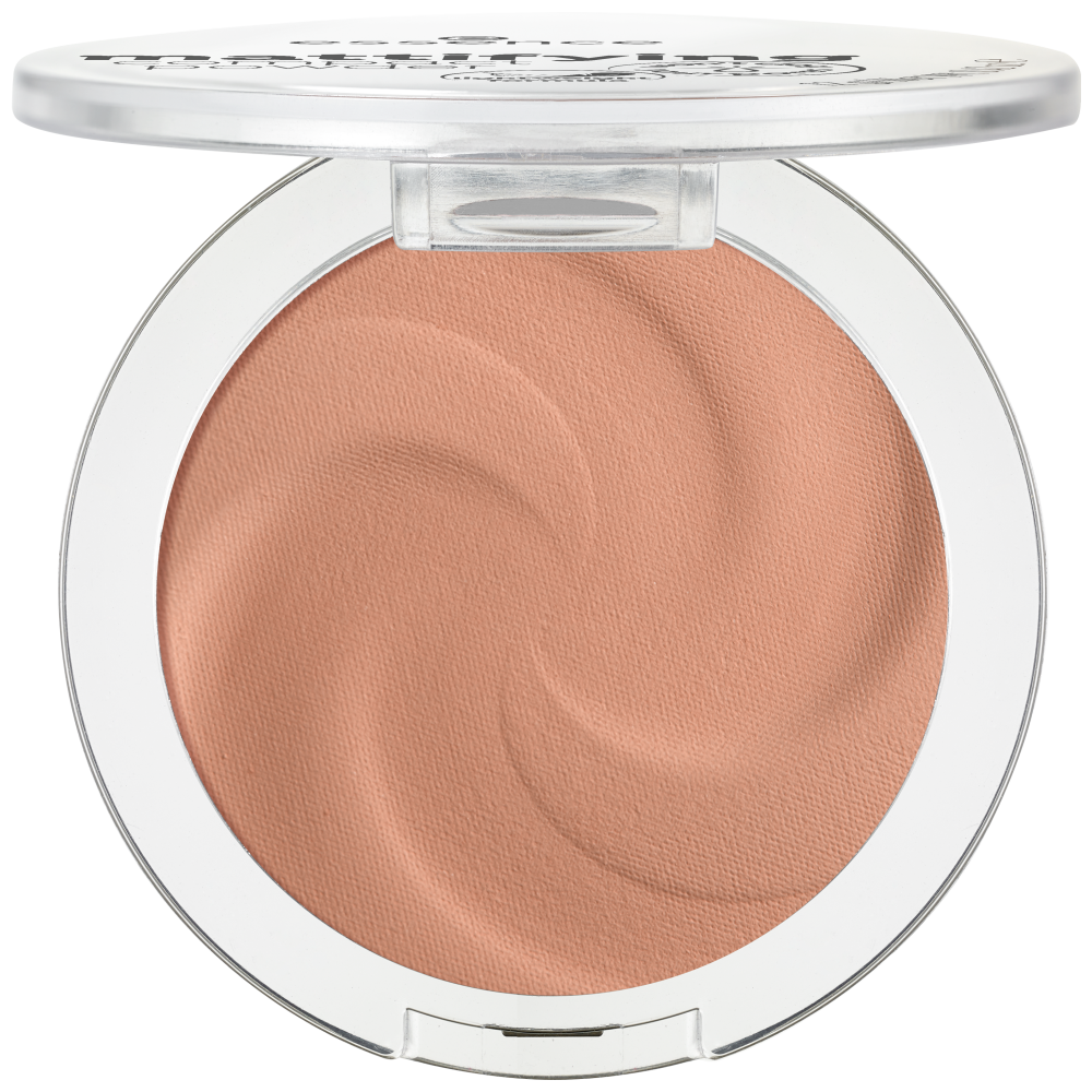 Bild: essence Mattifying Compact Powder soft beige