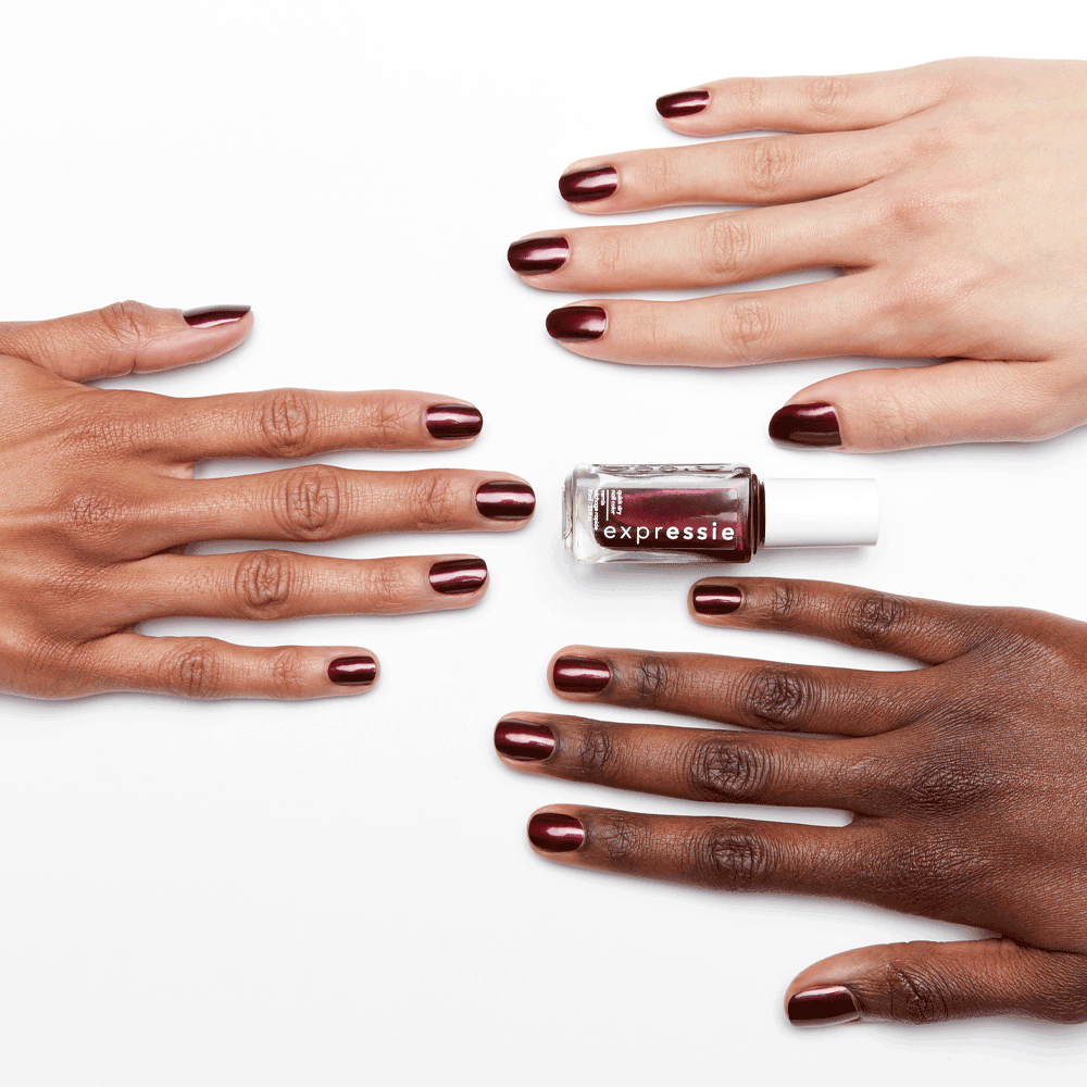 Bild: Essie Expressie 260 breaking